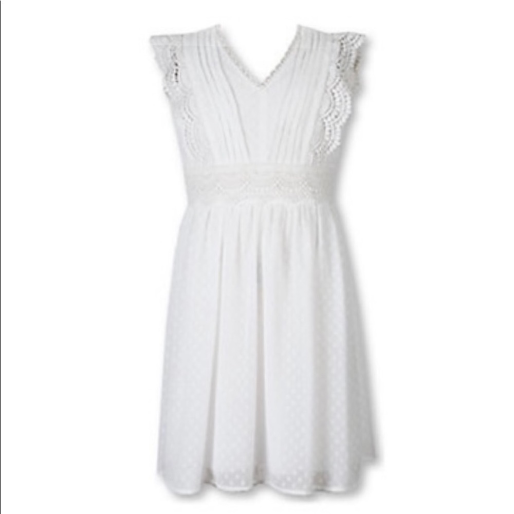NWT Dillards Lace Cream Colored Dress Girls Size 10